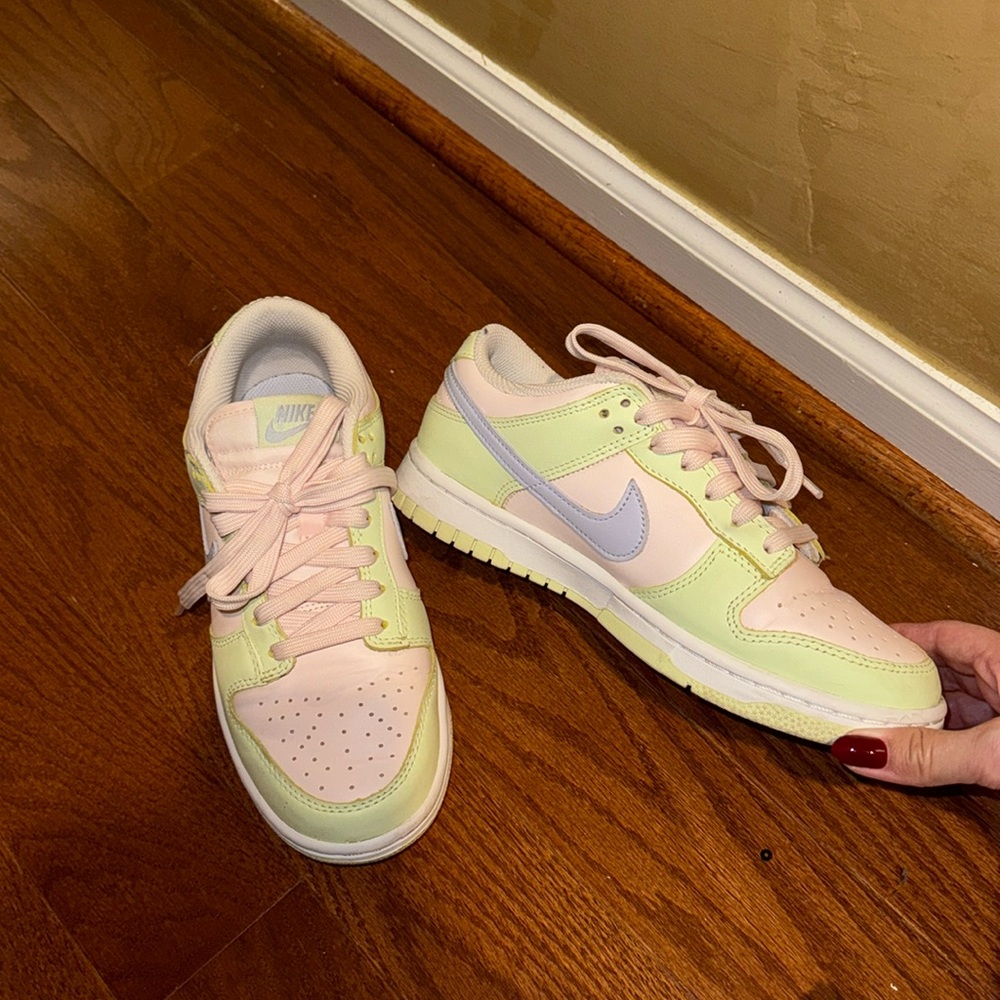 Nike dunks with box size 6.5 women’s
